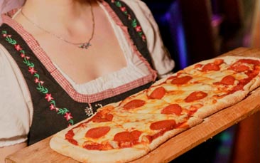 bottomless pizza party hen party