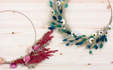 mobile dried wreath workshop hen party