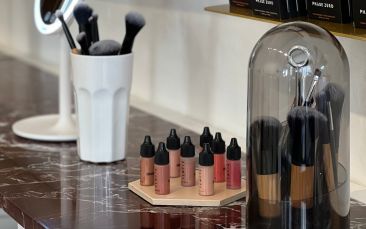 smokey eye workshop hen party