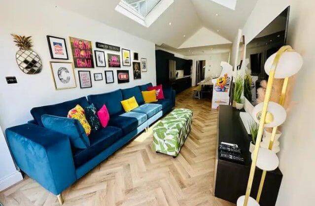 Cardiff hen party houses