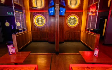 arcade bar and drinks hen party