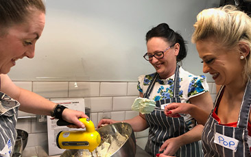 baking class hen party