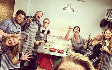 baking class hen party