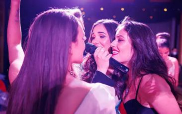 bottomless karaoke hen party