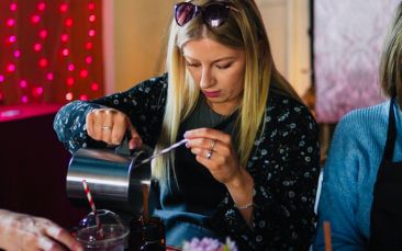 candle making masterclass hen party