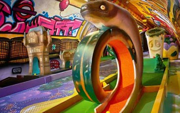 crazy golf - plonkers package hen party