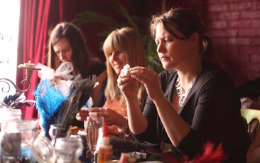 fascinator making hen party