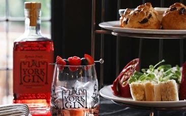 gin & tonic afternoon tea hen party