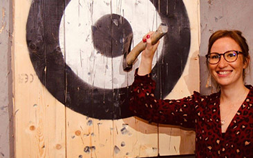 indoor axe throwing hen party
