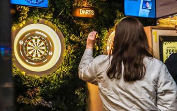 king pins games and drinks hen party