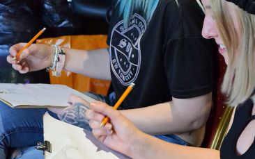 mobile life drawing hen party