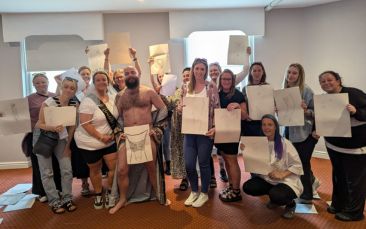 life drawing hen party