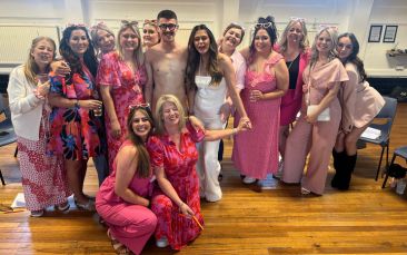 life drawing hen party