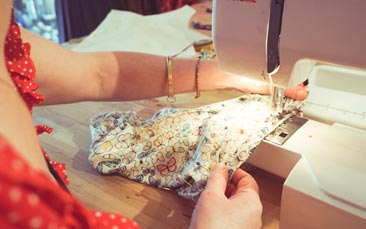 lingerie making hen party