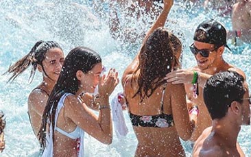 o beach club entry hen party