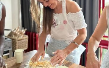 pasta making with bottomless prosecco hen party