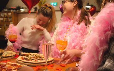 pizza and prosecco hen party