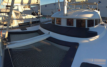 private catamaran cruise hen party