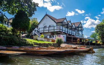 punting hen party