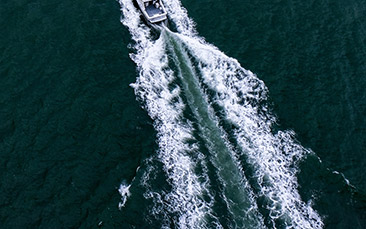 speed boat charter hen party