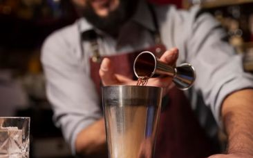 chocolate cocktail mixing masterclass hen party