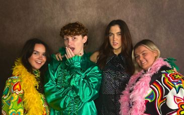 the dress-up lounge hen party