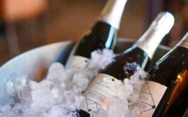 bottomless prosecco