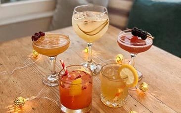 evening cocktail cruise