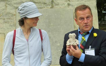 comedy walking tour