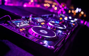 DJ hire