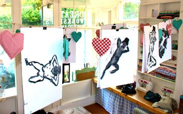 life drawing hen party