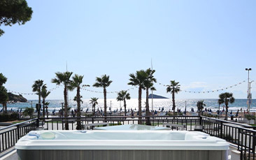 rooftop jacuzzi package