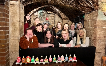 vulva painting class