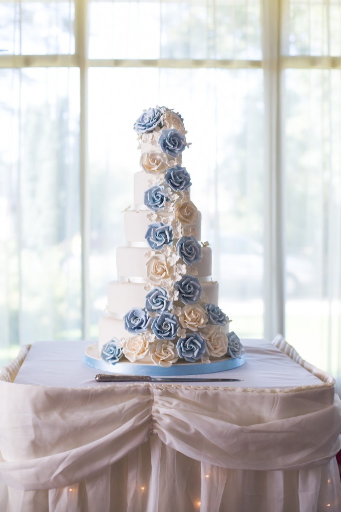 Famous Wedding Cake Designers 10