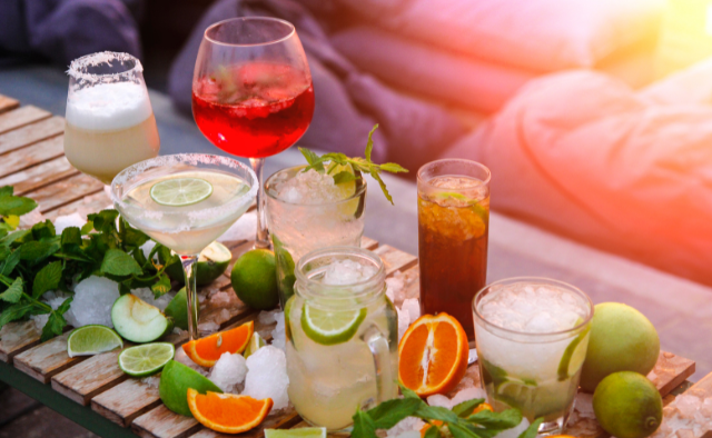 25 Easy Cocktails To Make On Your Hen Do